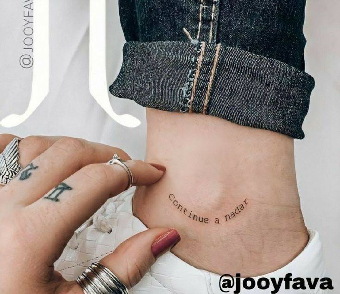 Moda frase para tatuagem