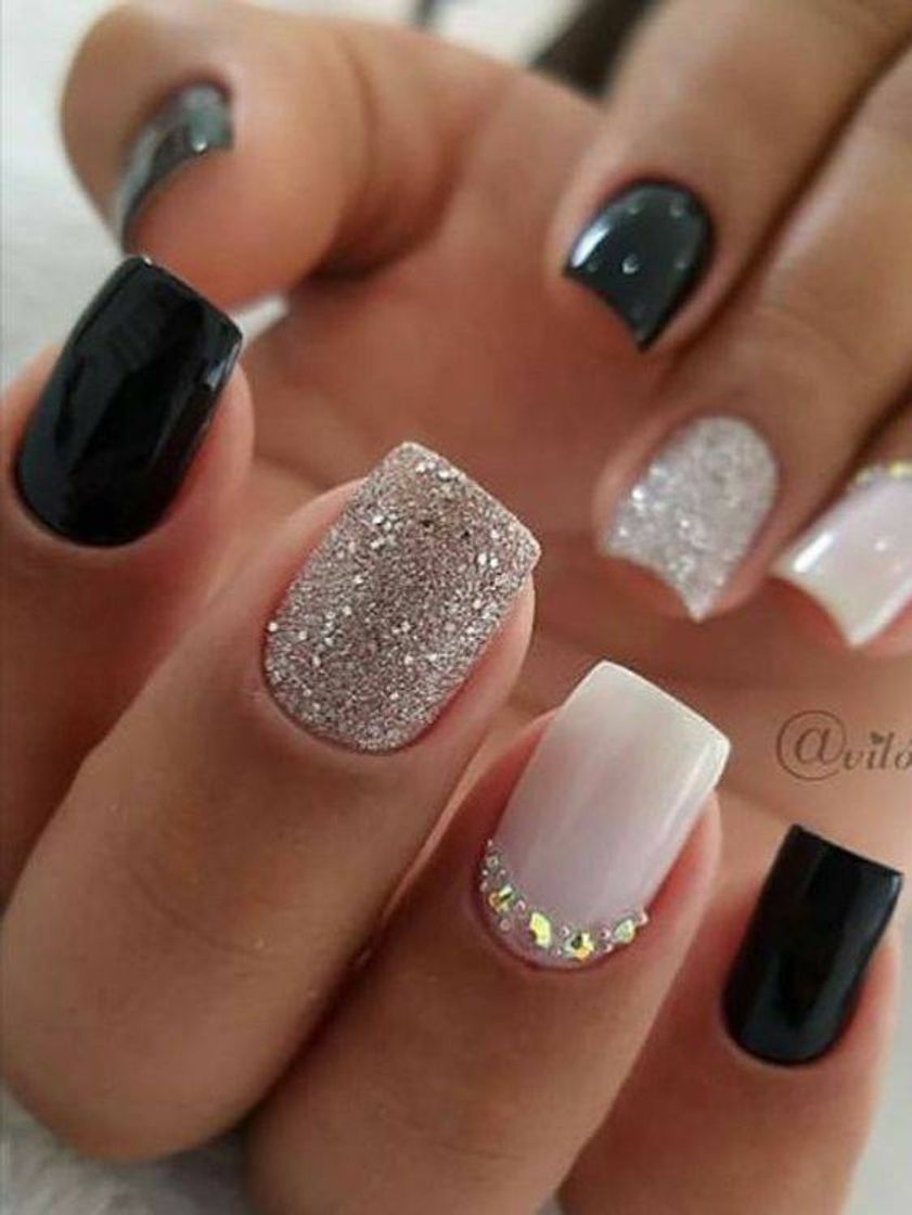 Moda Esmaltação pra unhas curtas