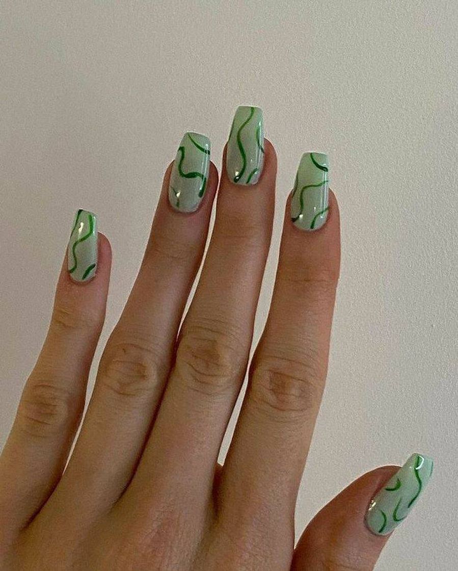 Moda Unhas verde