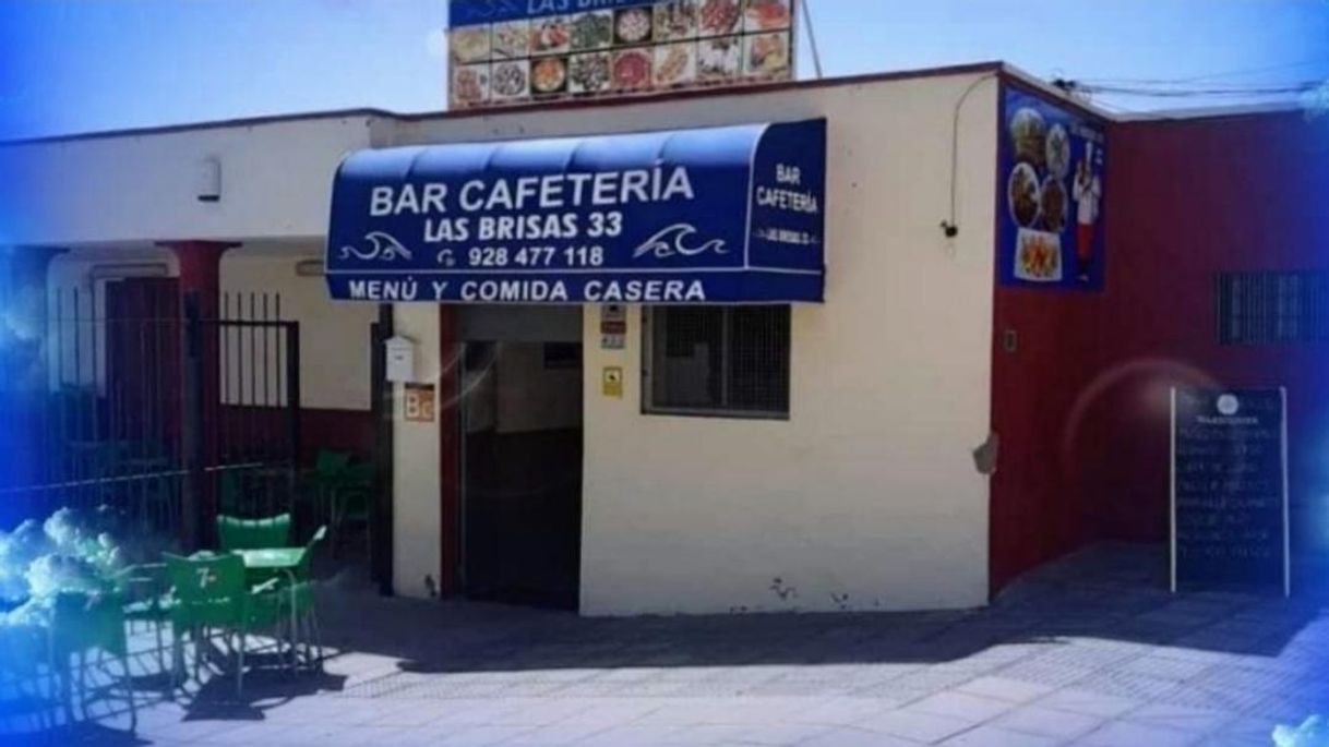 Restaurantes Bar Cafetería Las Brisas 33