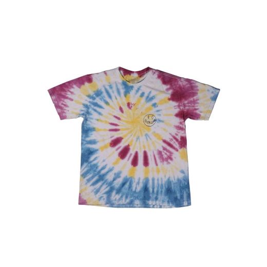 Camiseta overcome smile tie dye rosa amarelo azul