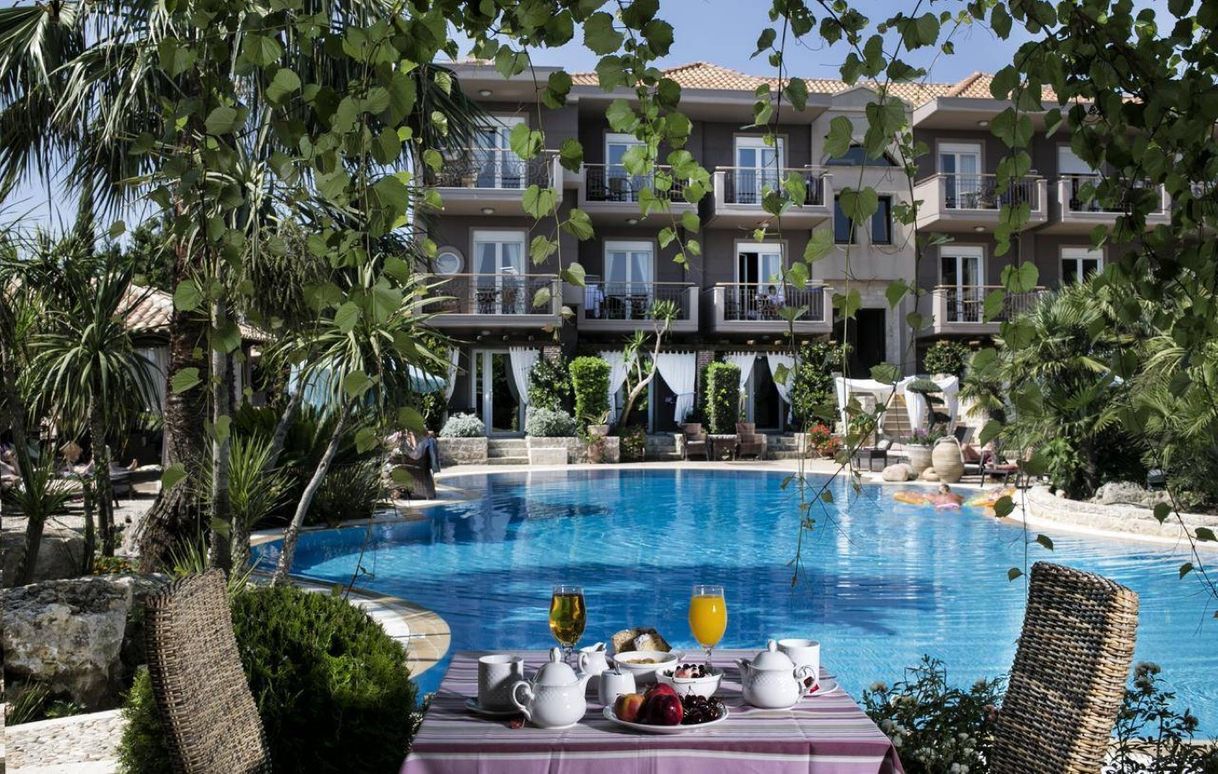 Place Achtis Hotel - Luxury Hotel Suites | Halkidiki