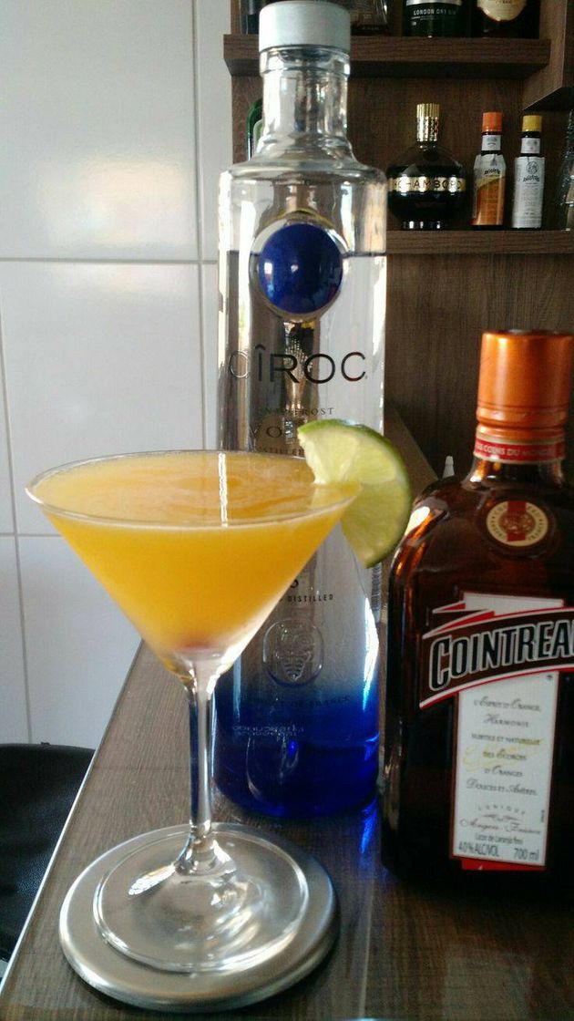 Fashion Mango Martini