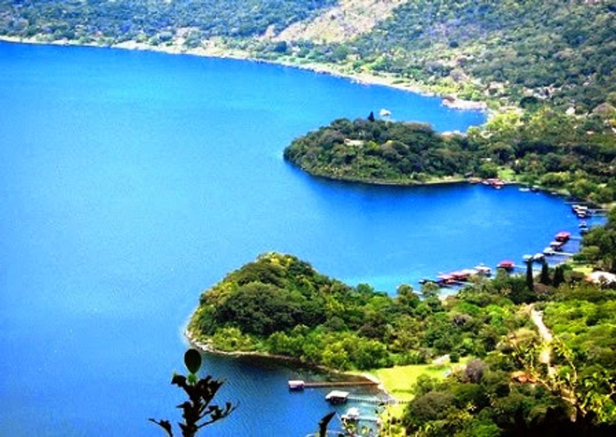 Place Lago de Coatepeque