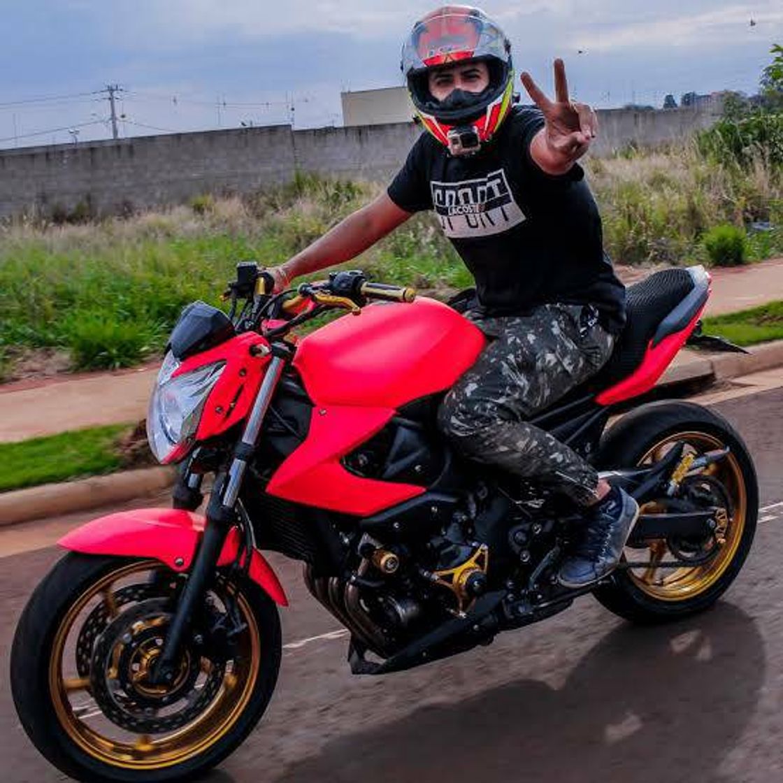 Social Renato Garcia - YouTube