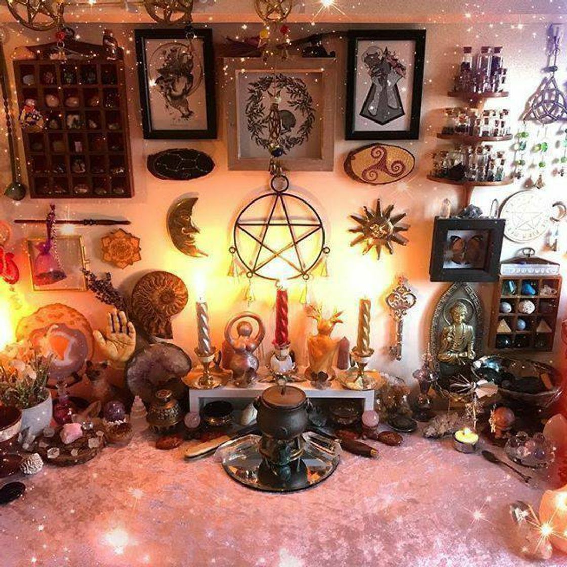 Fashion Altar 🌙