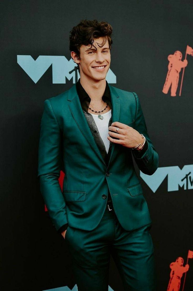 Fashion Red Carpet VMA 2019