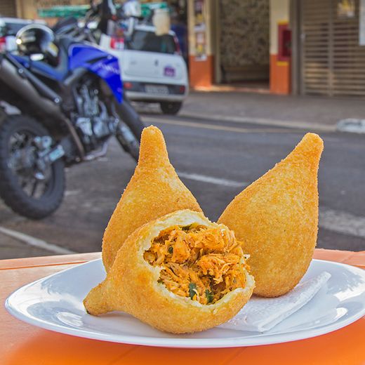 Coxinhas Douradas - Bueno de Andrada