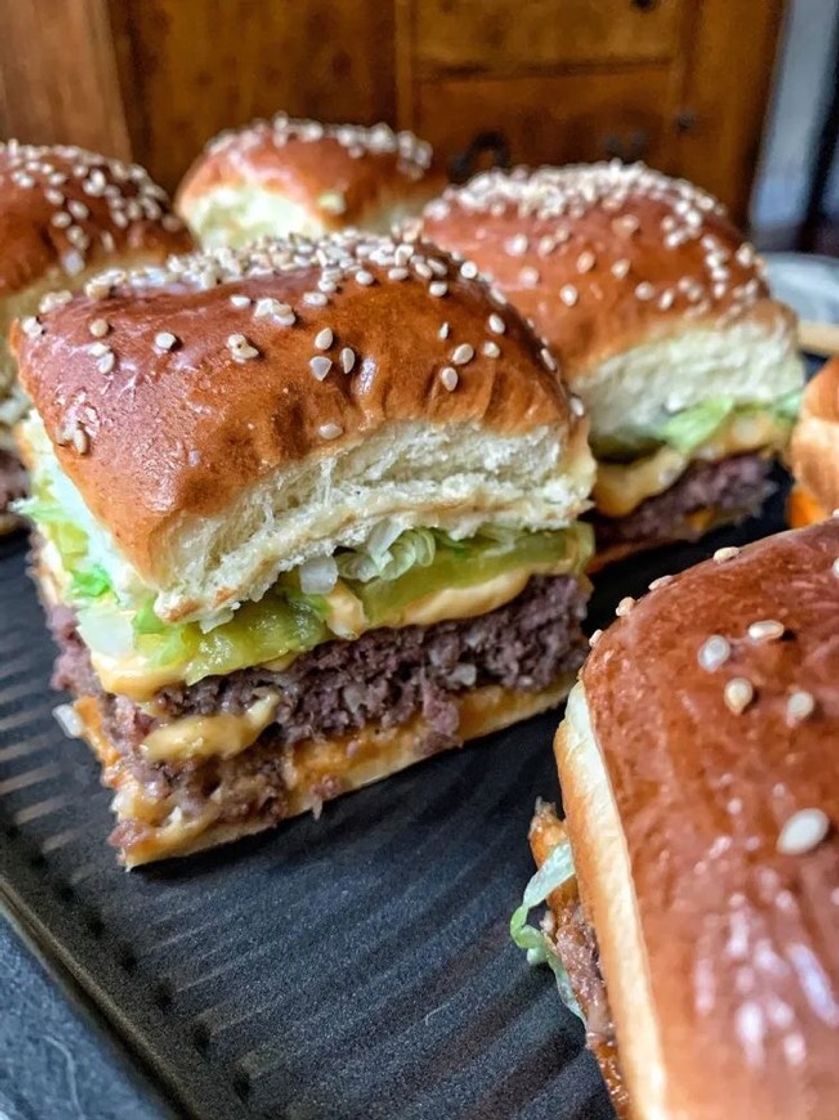 Fashion cheeseburger.