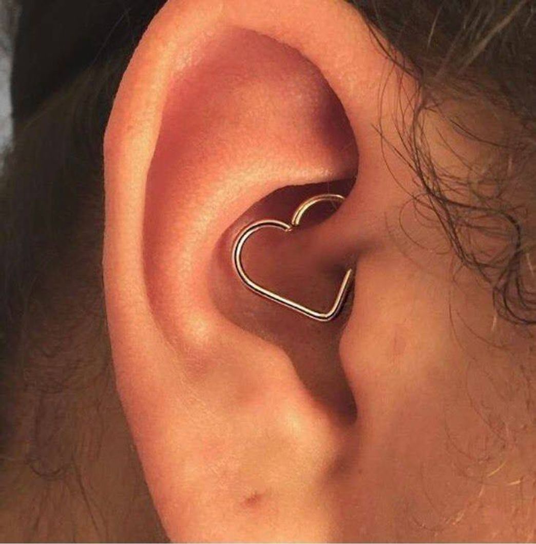 Moda piercing de coração