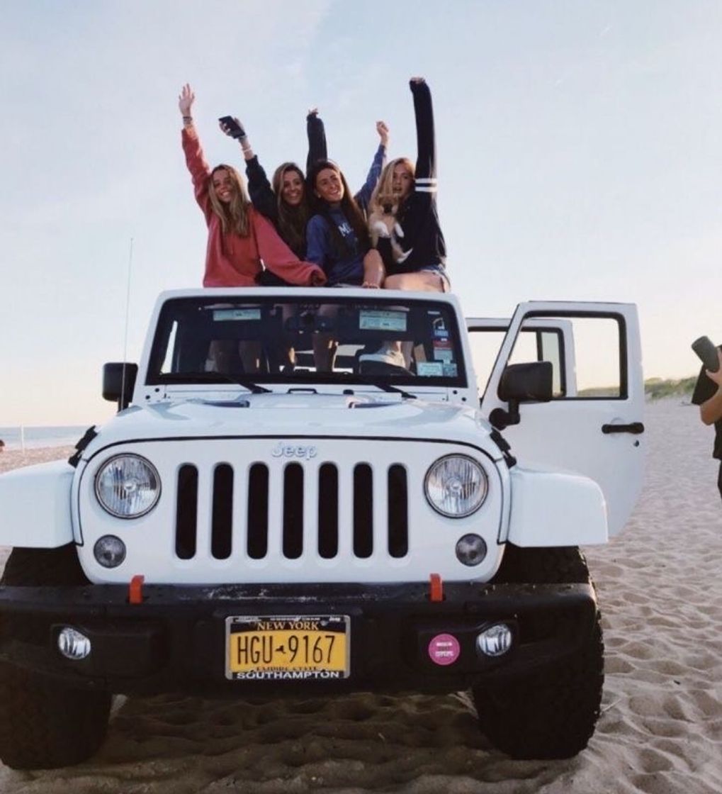 Fashion white jeep 