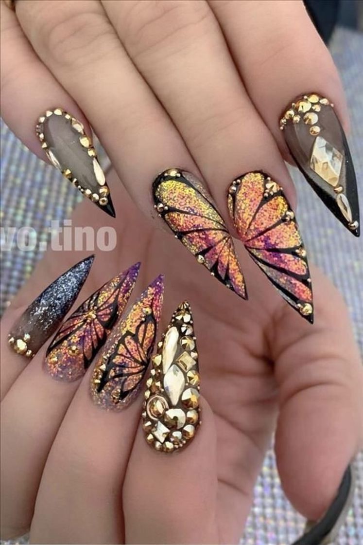 Moda Nails 🦋