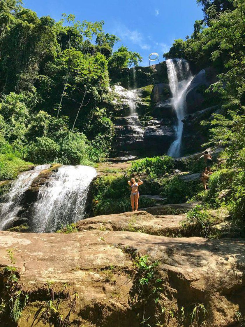 Fashion Cachoeira véu de noiva 