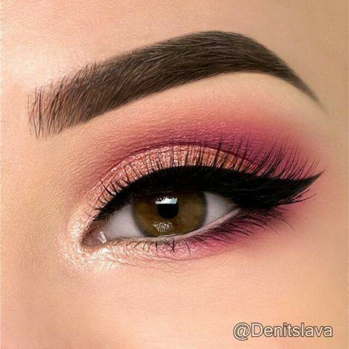 Moda Pink eye