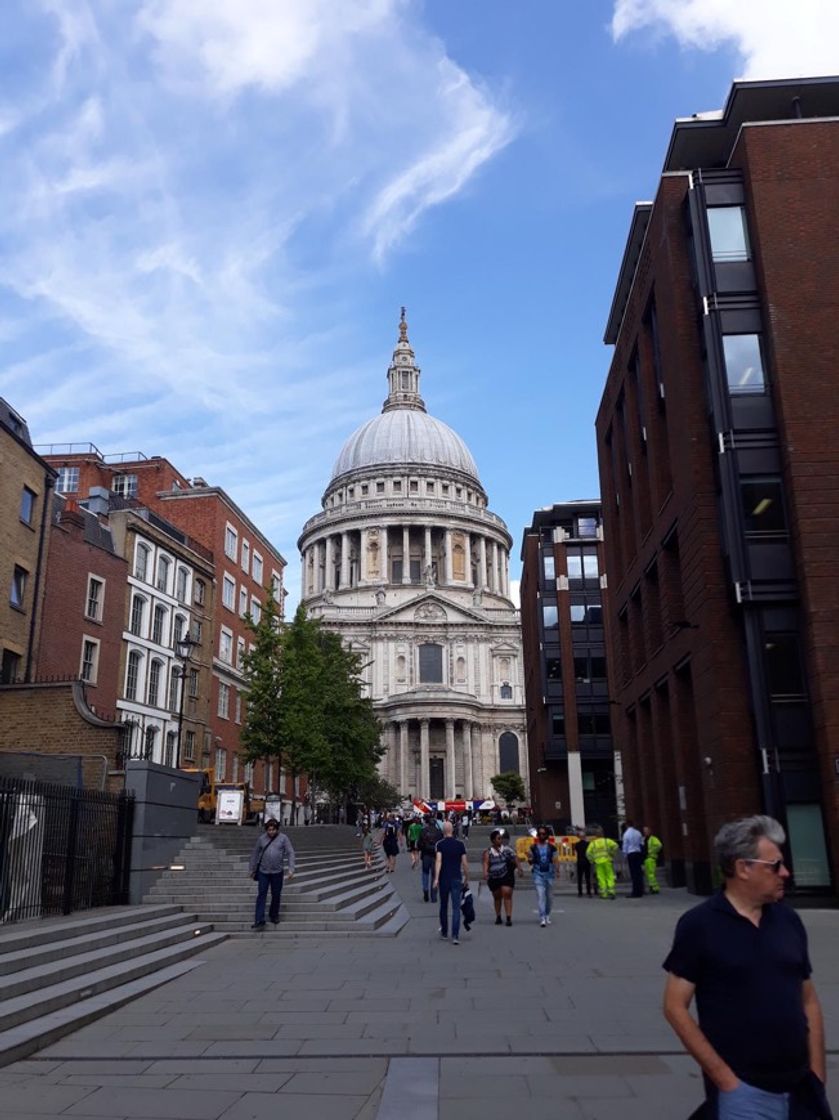 Lugar Catedral de Saint Paul