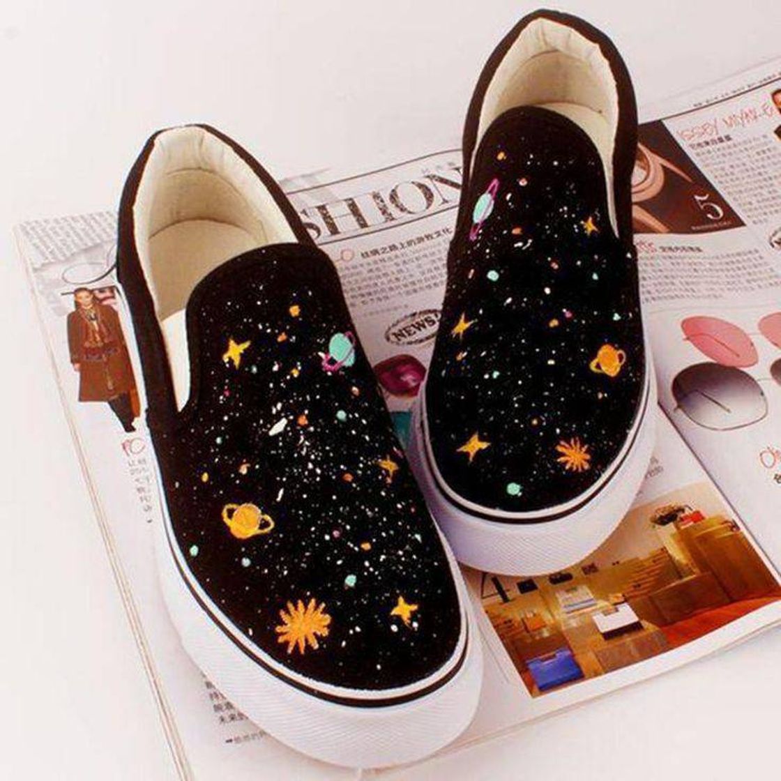 Fashion Sapato galaxy. Alguém gosta? ☺️