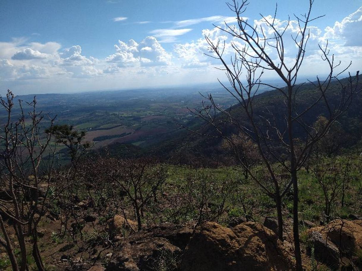 Lugar Pico do Gavião Esportes e Aventura