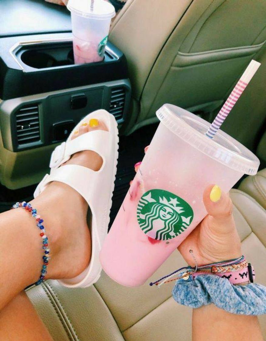 Social Girl vibes