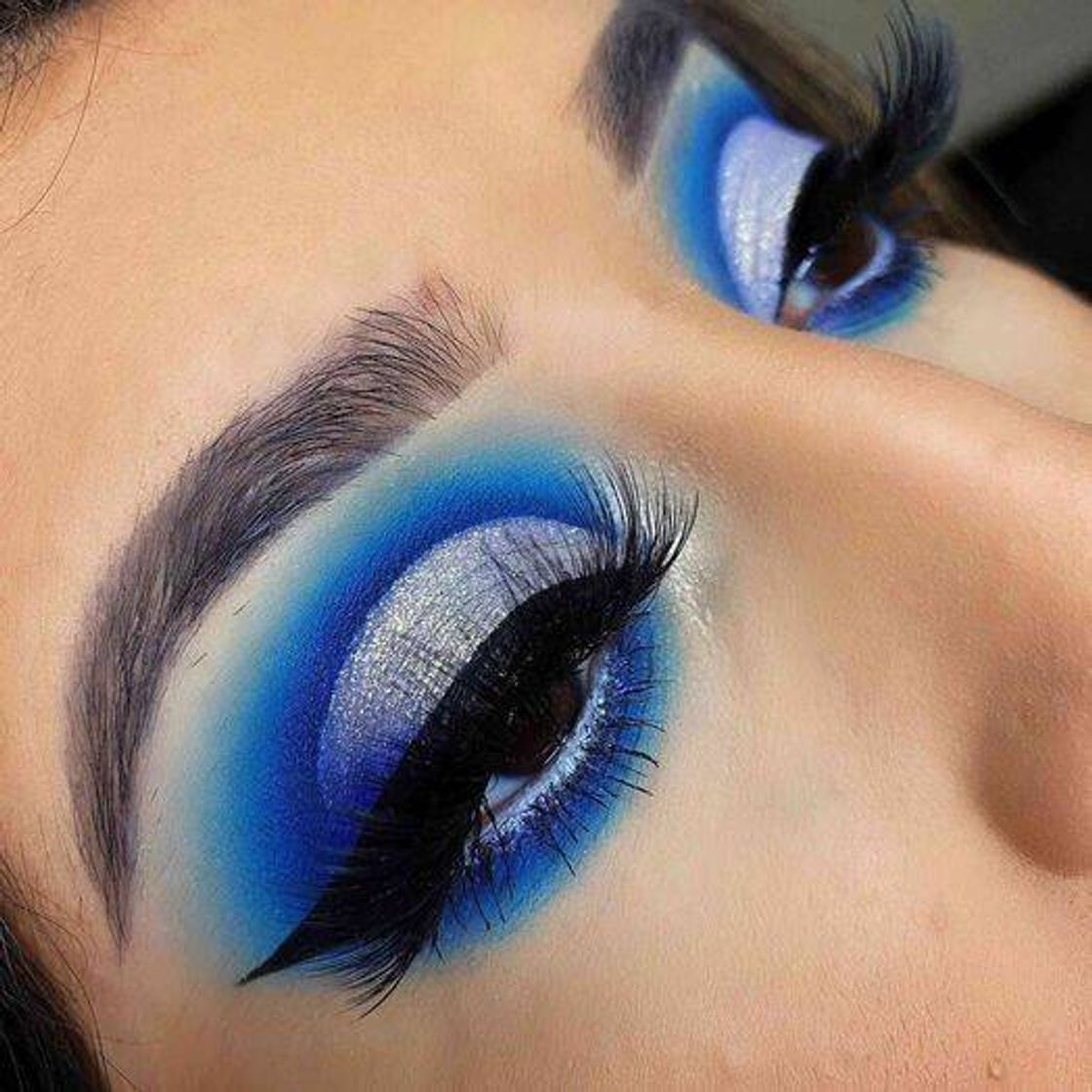 Fashion Blue 🦋💙