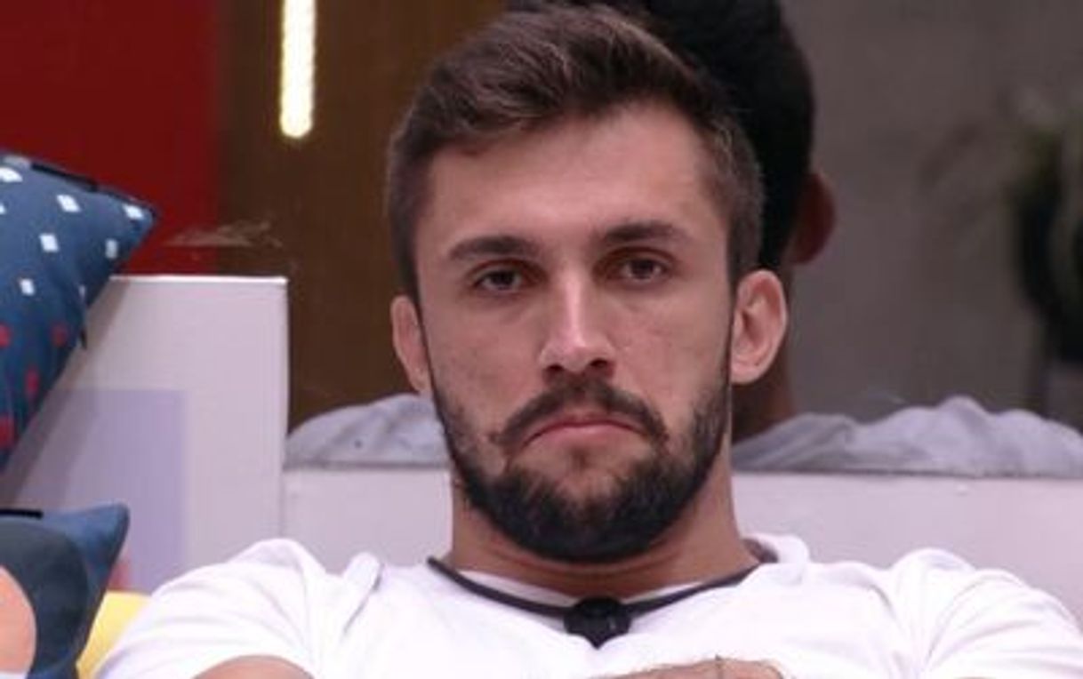 Social Arthur xingando Fiuk