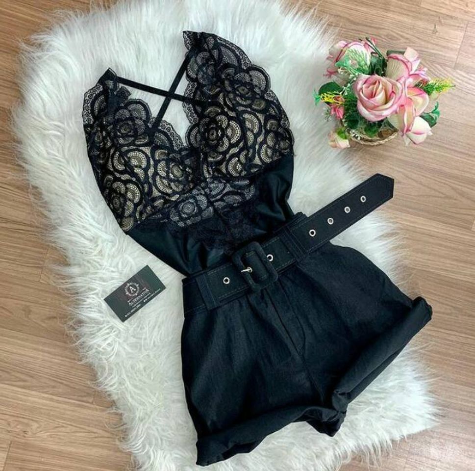 Moda Total black lindo