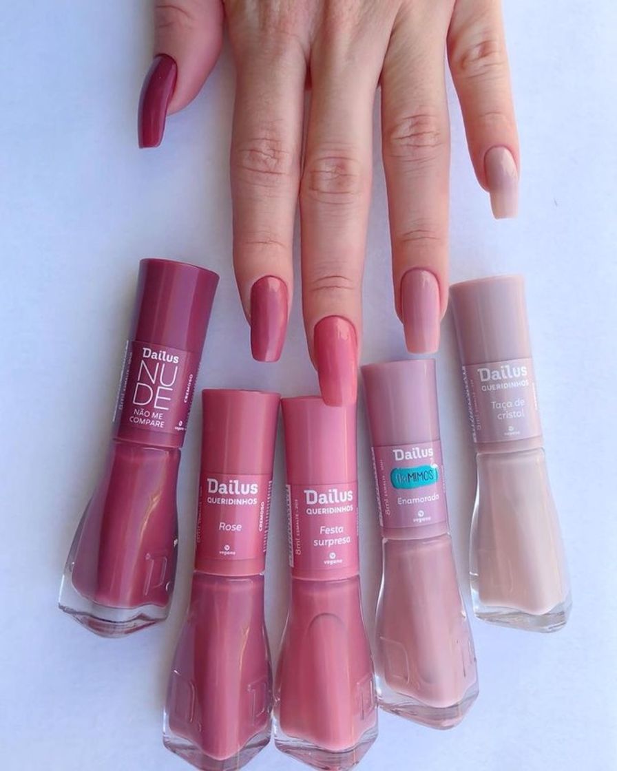 Moda Unhas em degrade rosa 