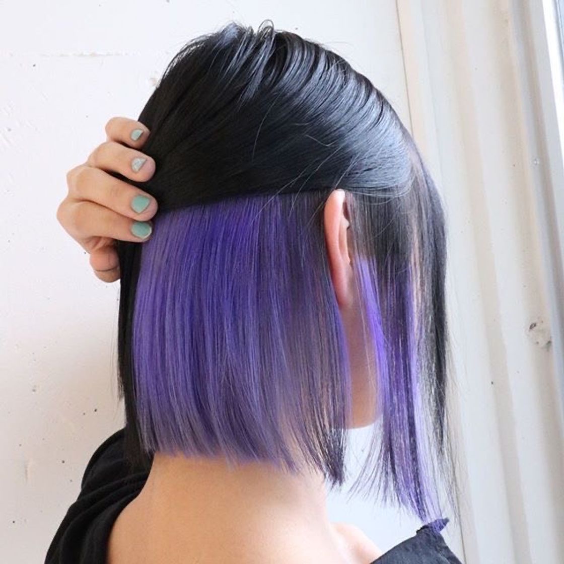 Social cabelo curto colorido roxo 