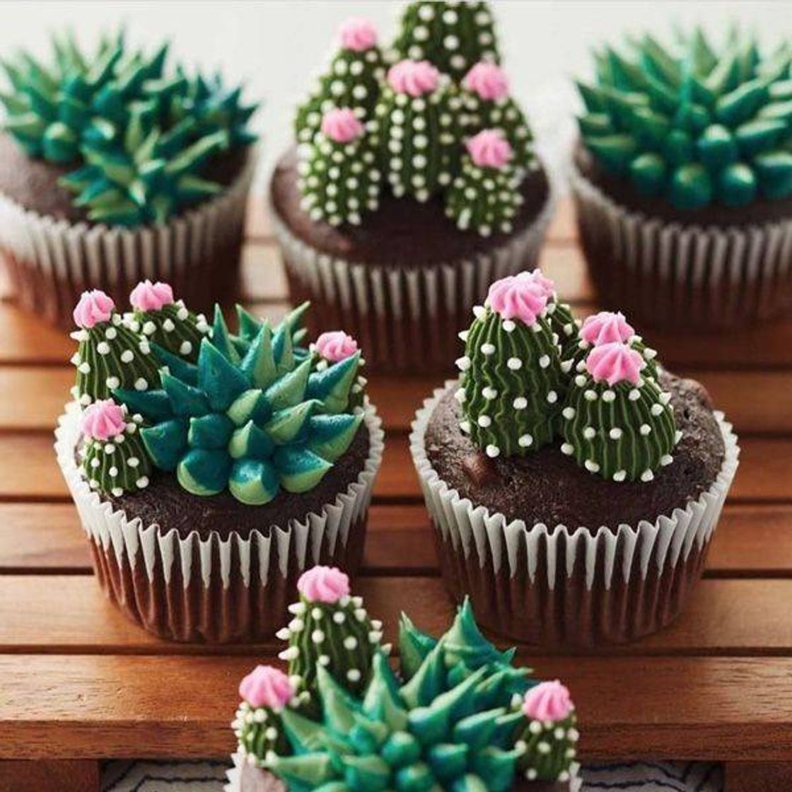 Fashion Cupcake com decoração de cacto 🌸🌵