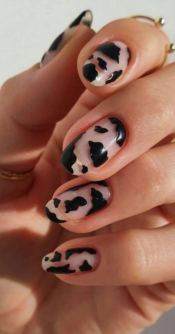 Moda Cow nails🤍🖤🤍🖤