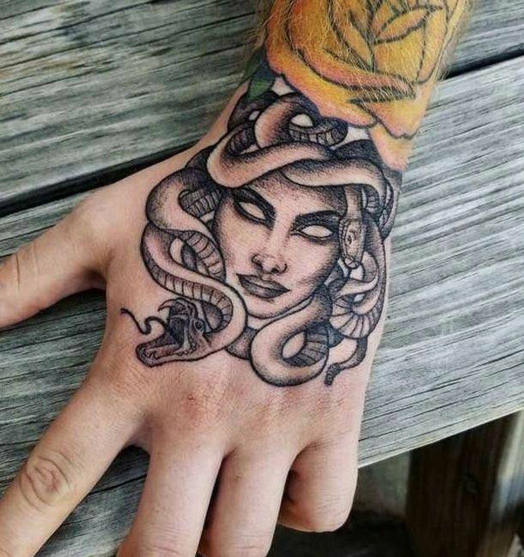 Fashion Tattoo Medusa