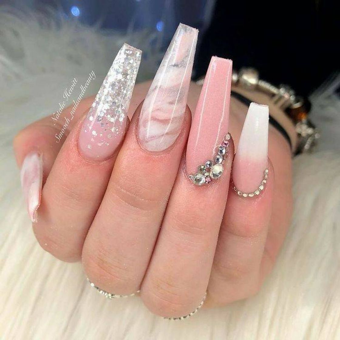 Fashion nails✨💅🏻