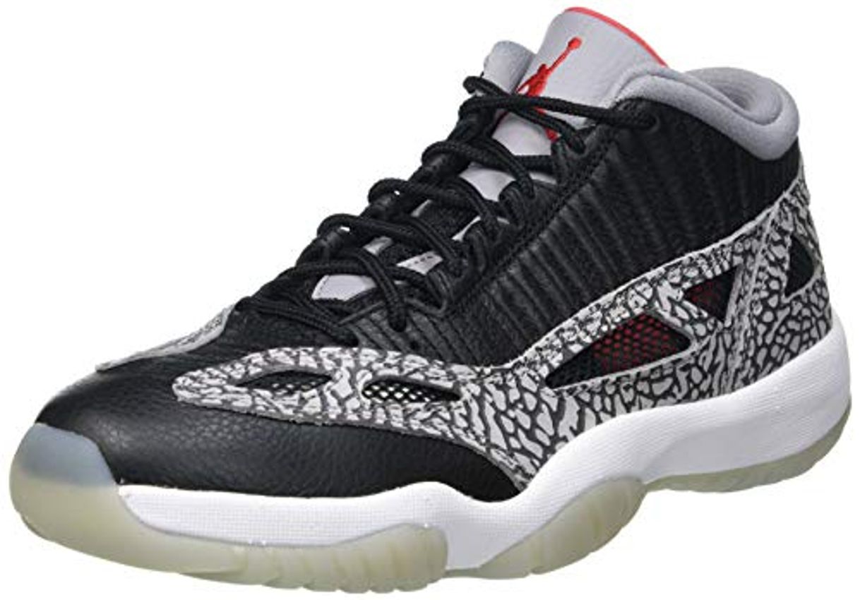 Social Nike Air Jordan 11 Retro Low