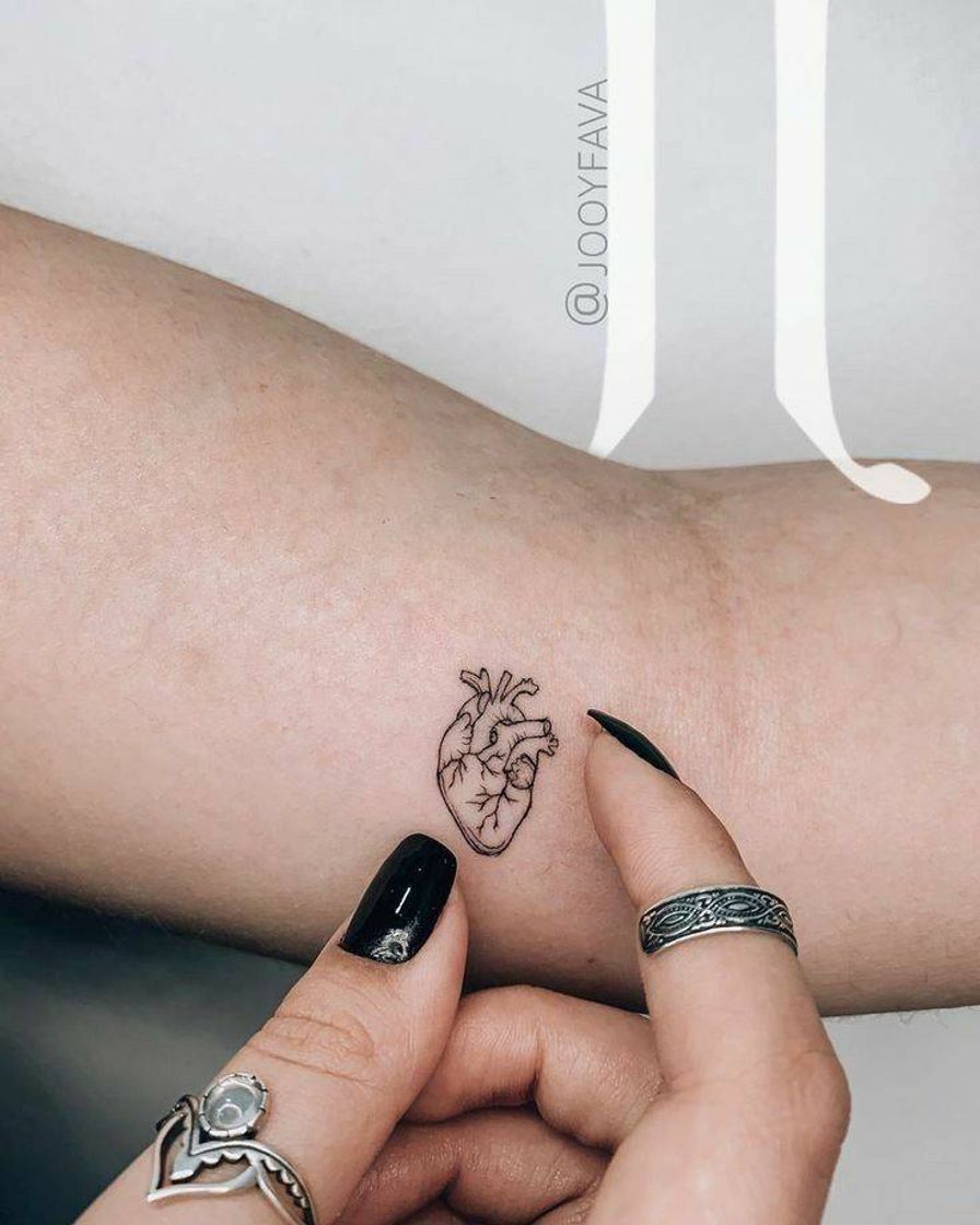 Fashion minimalist tattoo