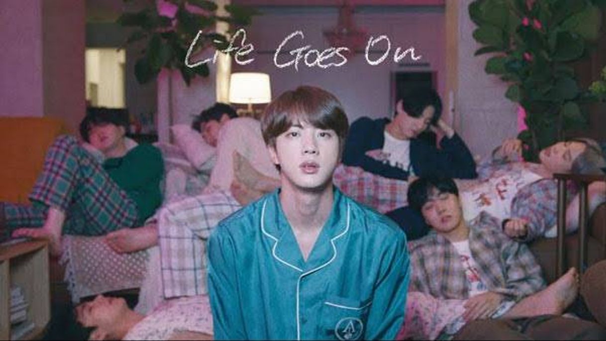 Canción Life Goes On