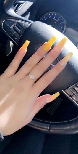 Yellow nails