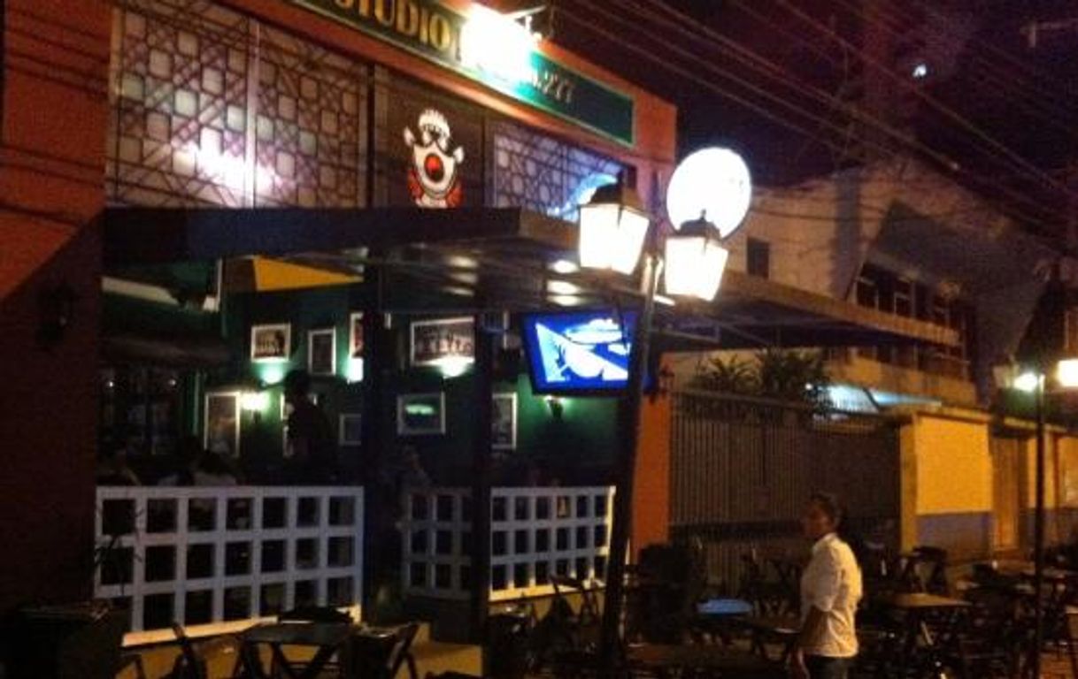 Restaurantes Studio Pub