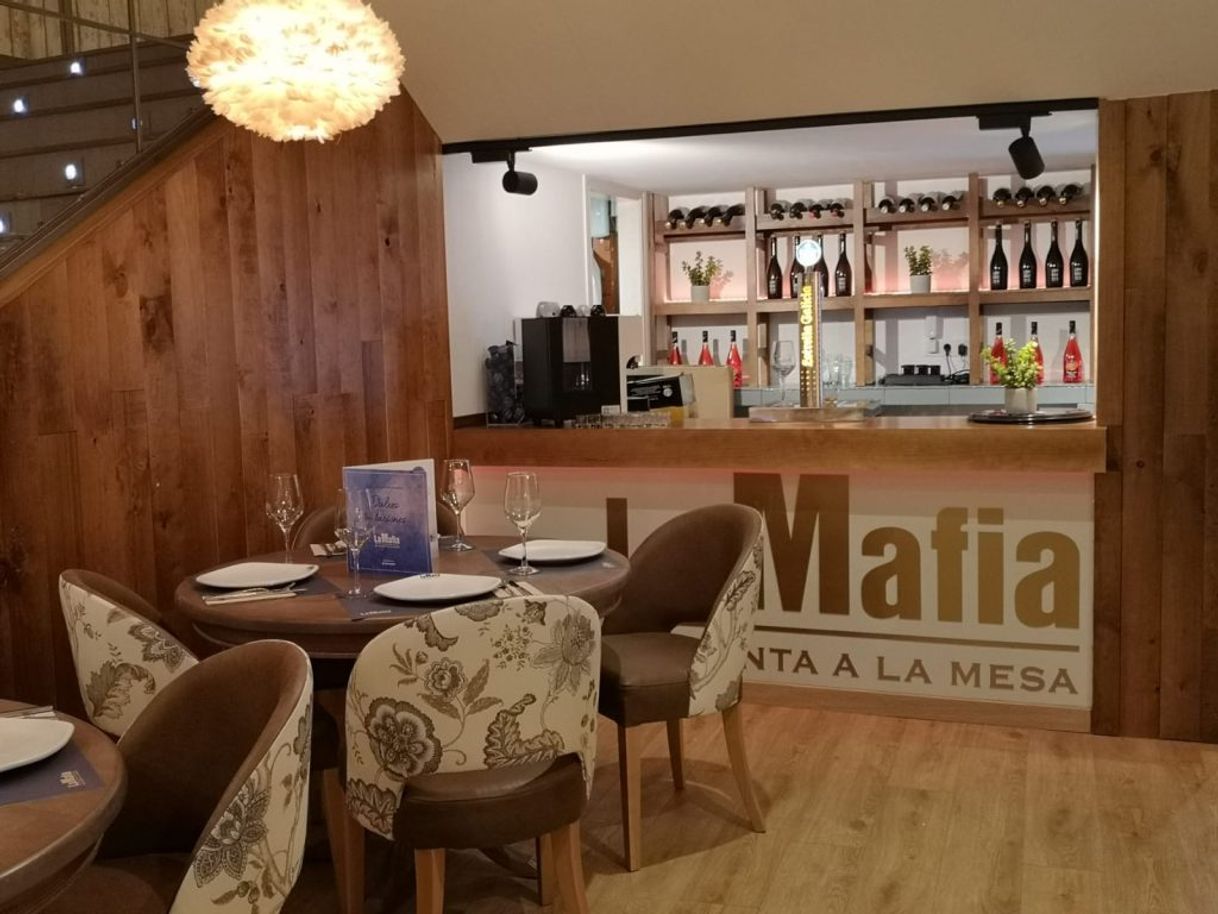 Restaurantes La Mafia se sienta a la mesa