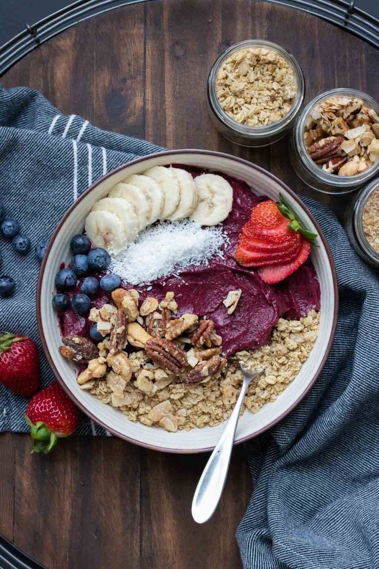 Fashion Vegan Smoothie Bowls