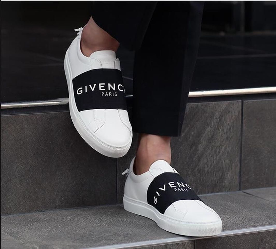 Moda Givenchy with webbing 