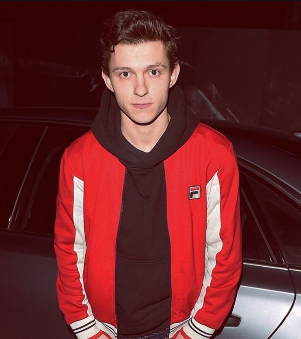 Social Tom Holland