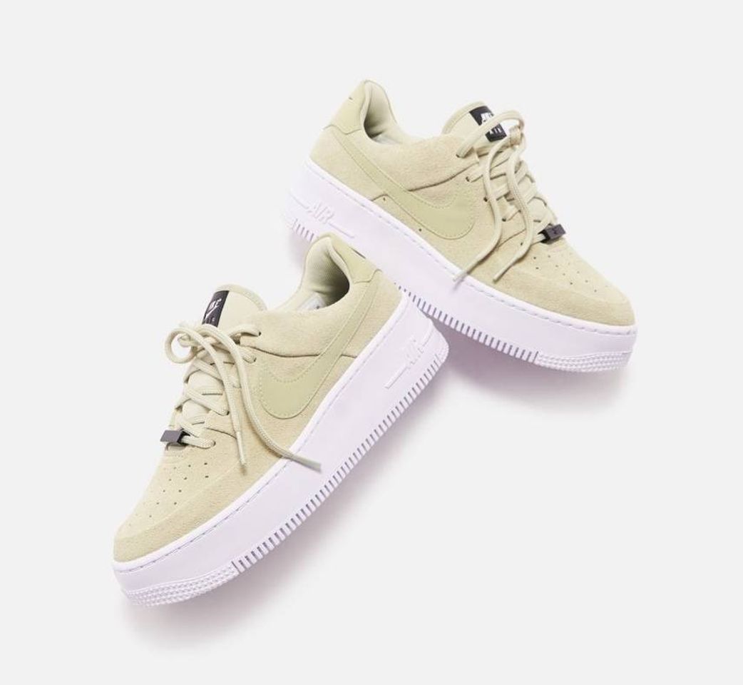 Productos NIKE WMNS AIR FORCE 1 SAGE LOW