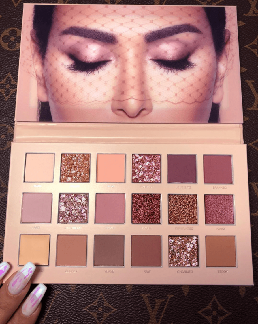 Fashion Huda Beauty The New Nude Palette