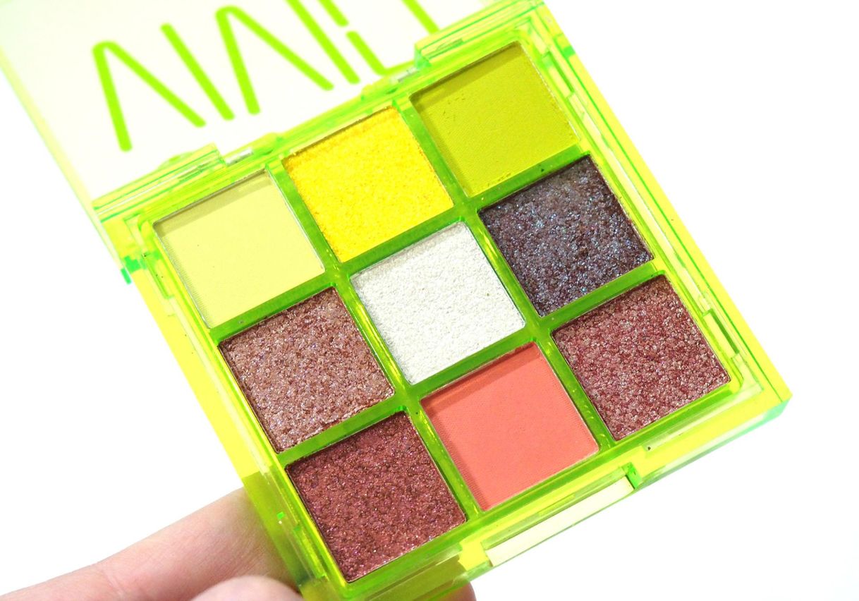 Fashion Vivid Pressed Pigment Palette - Glowin' Green