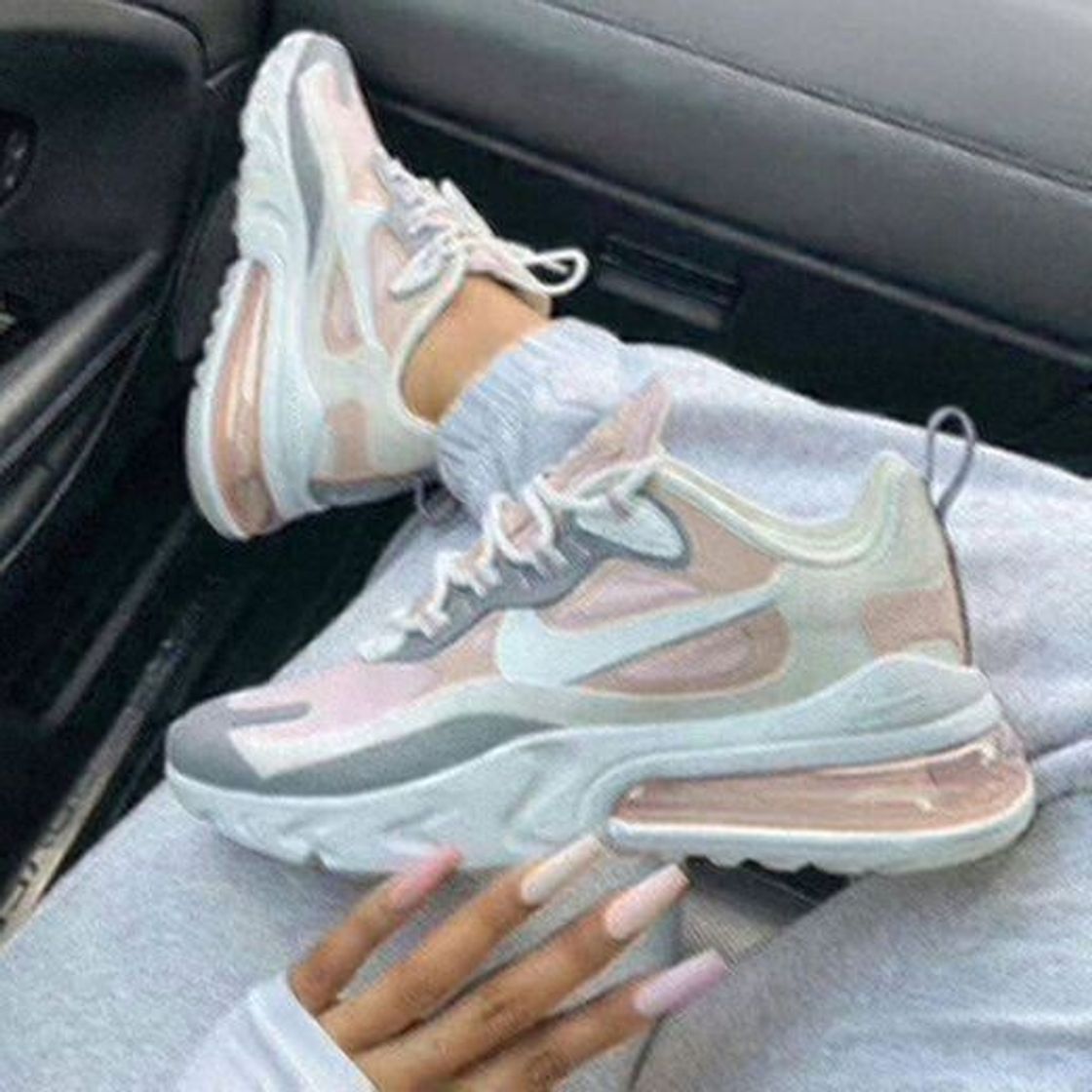 Social Tenis nike