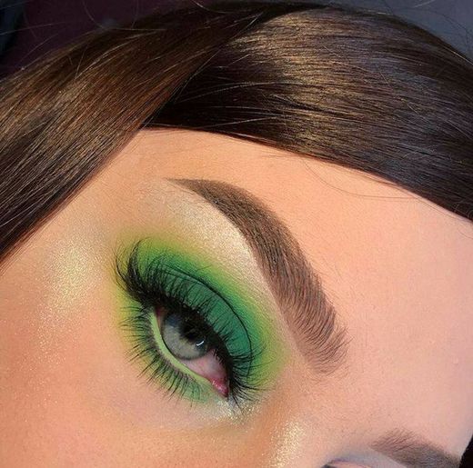 Maquiagem verde 💚🟢