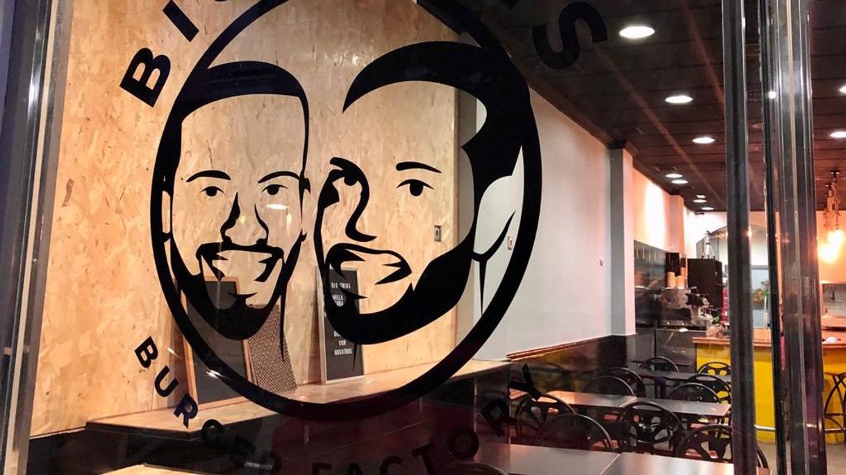 Restaurants BIG TWINS