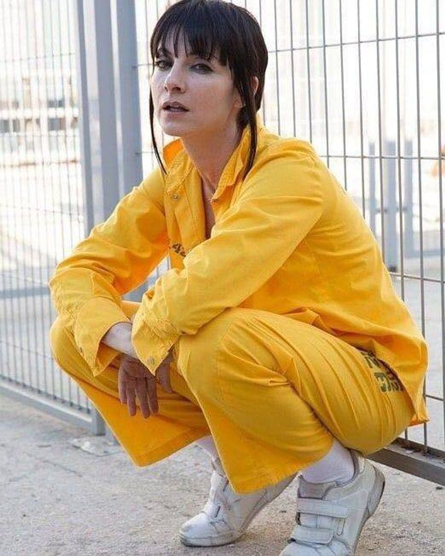 Moda AQUELE AMARELO BÁSICO 