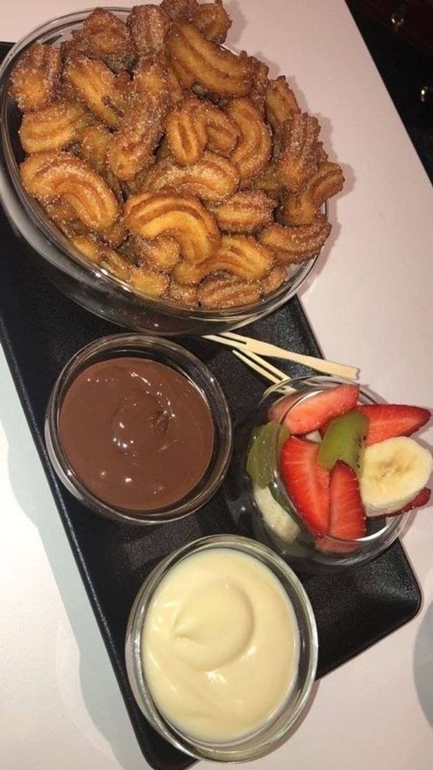 Fashion churros fondue 