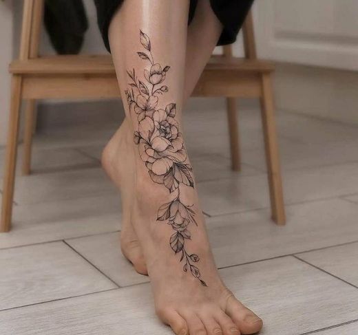 tatuagem no pé 