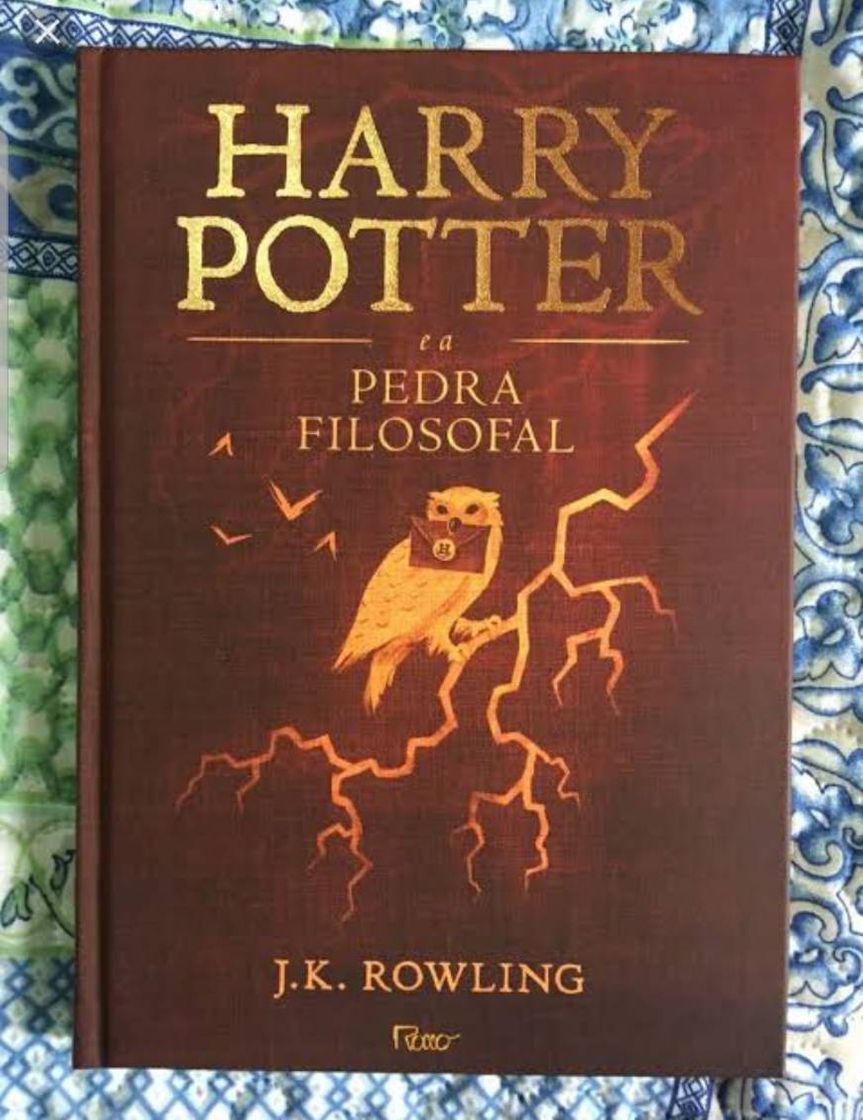 Book Harry Potter e a pedra filosofal 